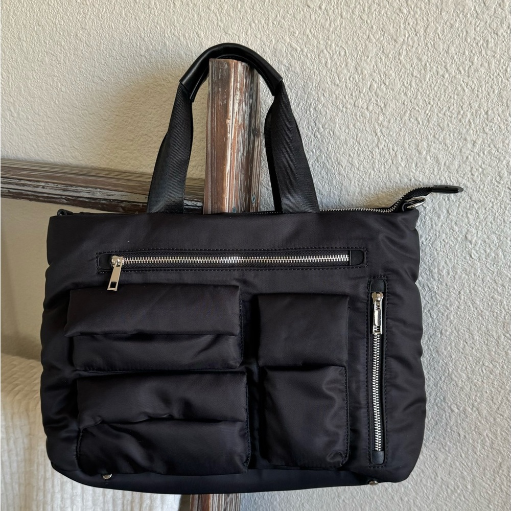 Urban Expressions Aria Messenger Bag